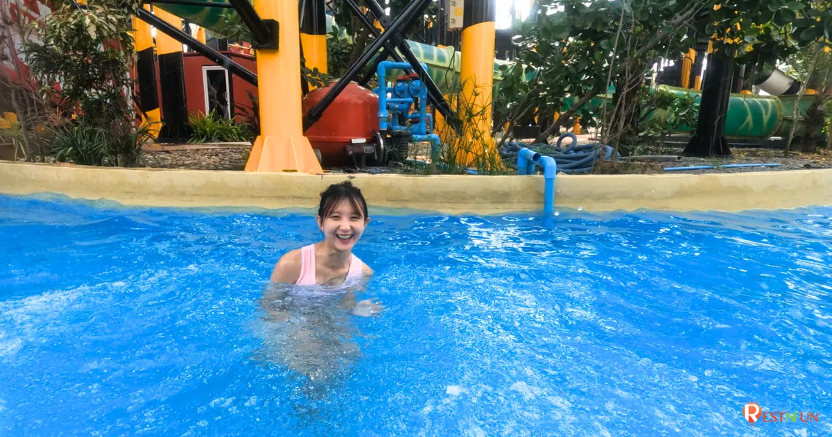 Columbia Pictures best Water Park ของพัทยา